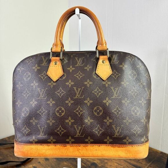 Louis Vuitton Monogram Alma Bag Satchel - Picture 2 of 16